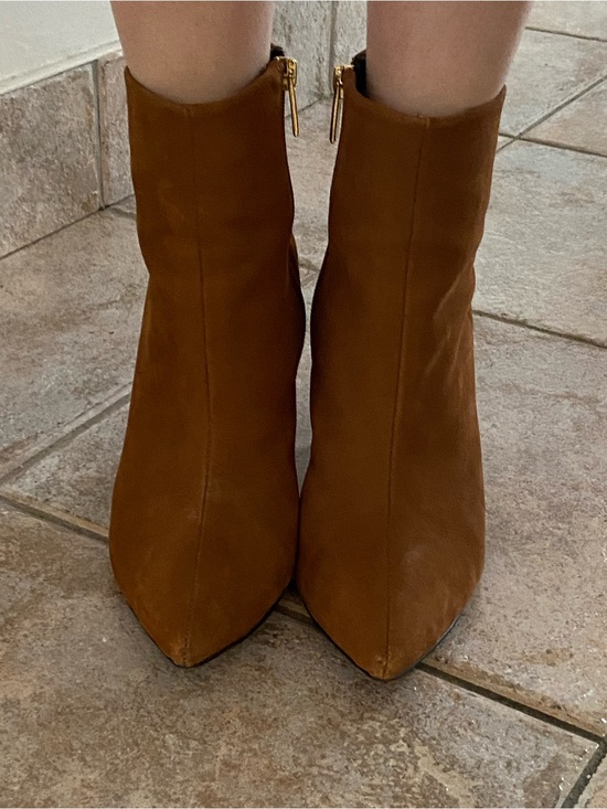 L'INTERVALLE Shoes - L’intervalle size 8 Suede Pointed Toe Ankle Boots in Chestnut